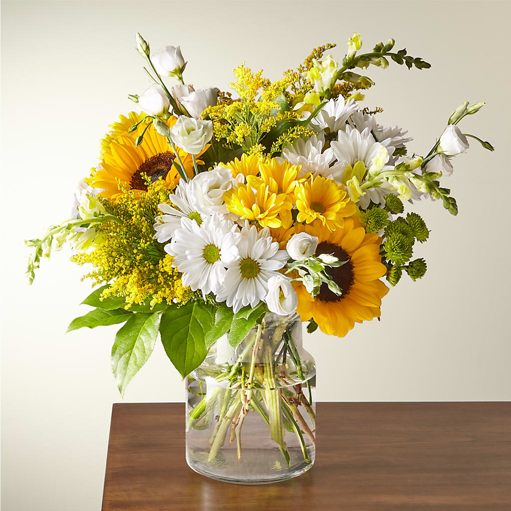 Hello Sunshine Bouquet – Mc Gardens, Las Vegas NV