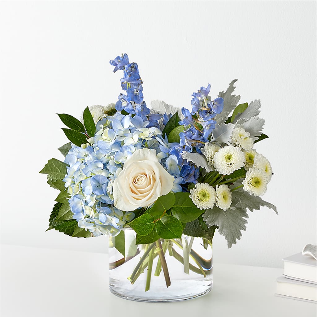 Clear Skies Bouquet – Mc Gardens, Las Vegas NV