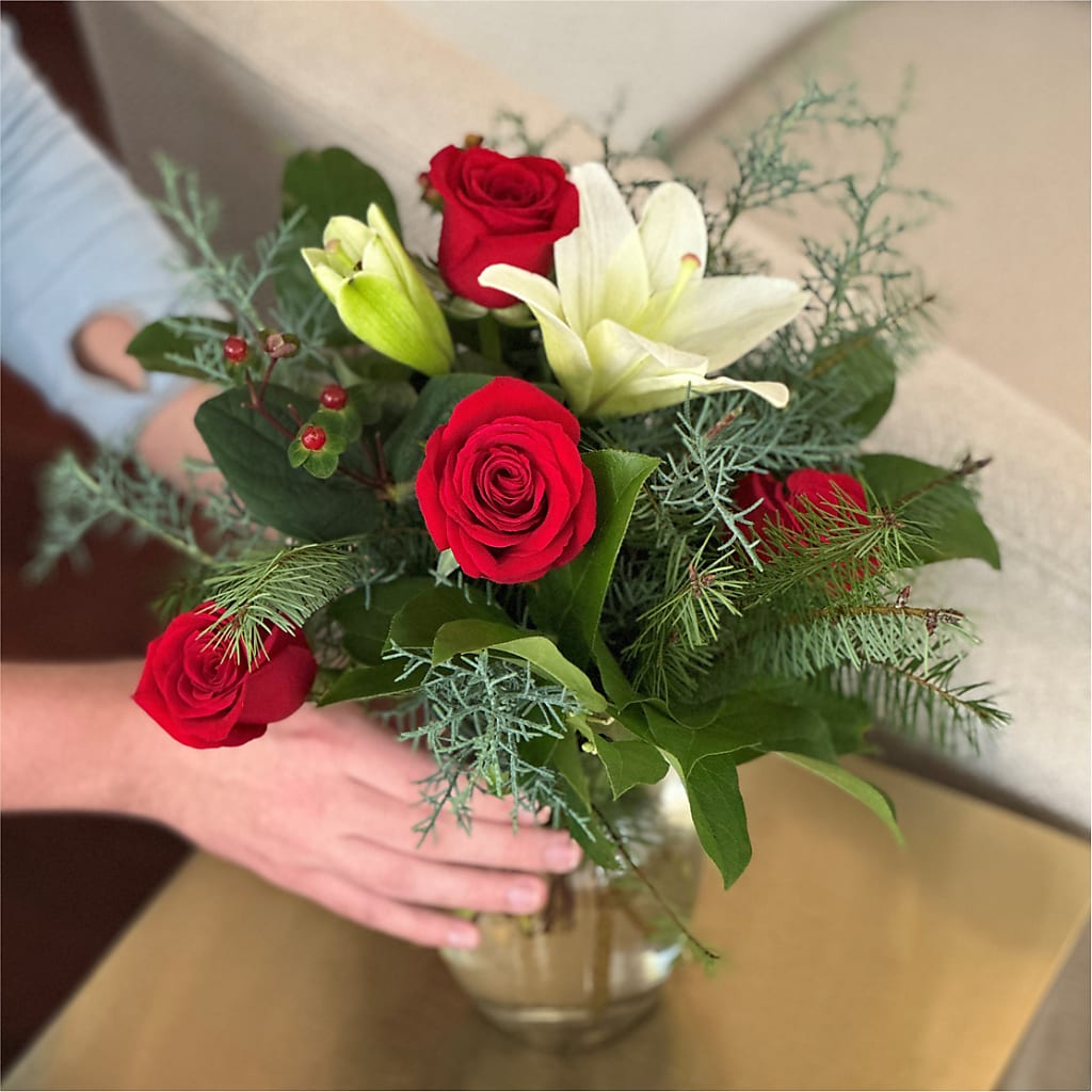 Glittering Lights Bouquet –  Mc Gardens, Las Vegas NV