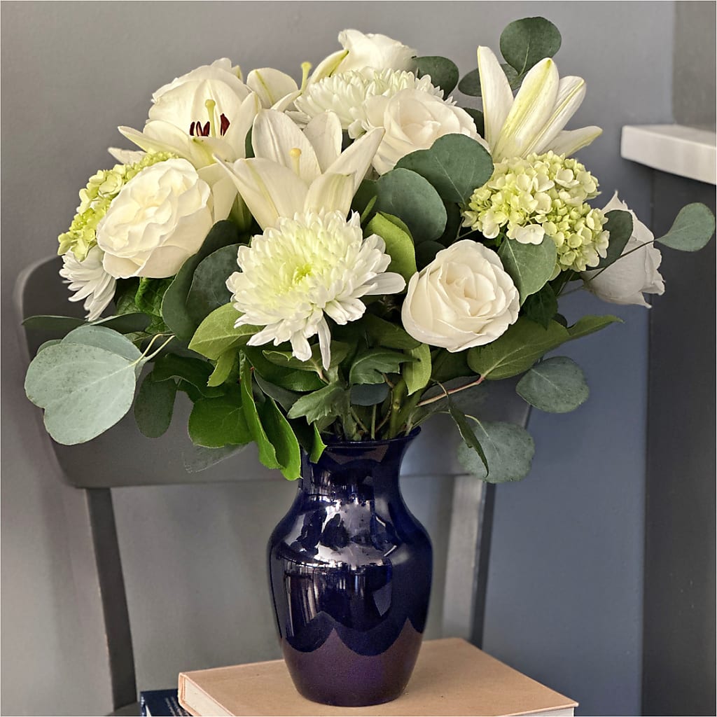Snowy Dreams Bouquet –  Mc Gardens, Las Vegas NV