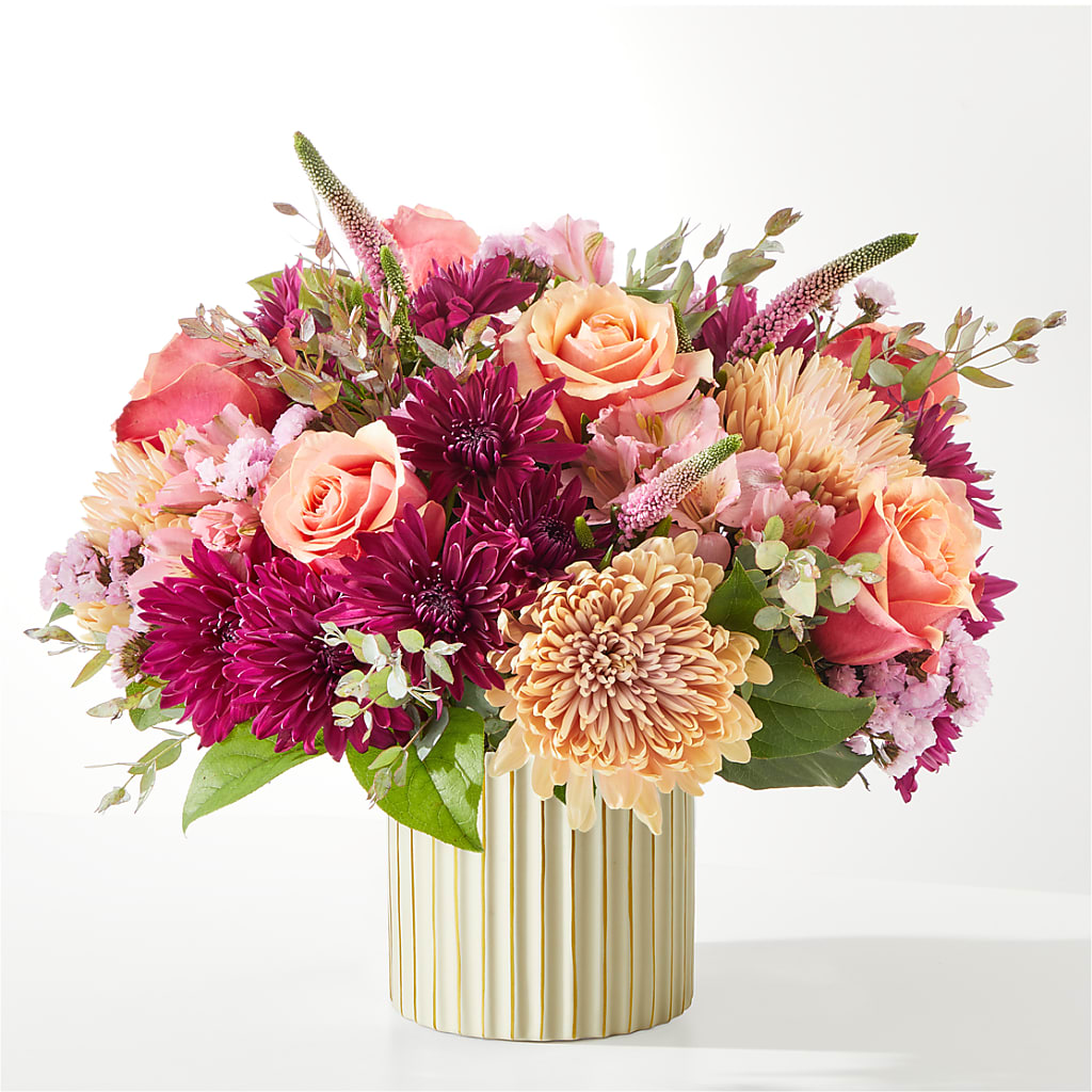 Berry Cobbler Bouquet with Ivory Vase –  Mc Gardens, Las Vegas NV