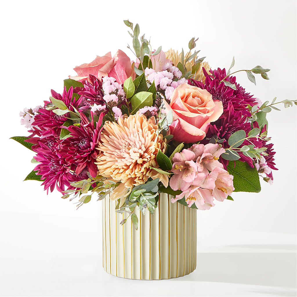 Berry Cobbler Bouquet with Ivory Vase –  Mc Gardens, Las Vegas NV