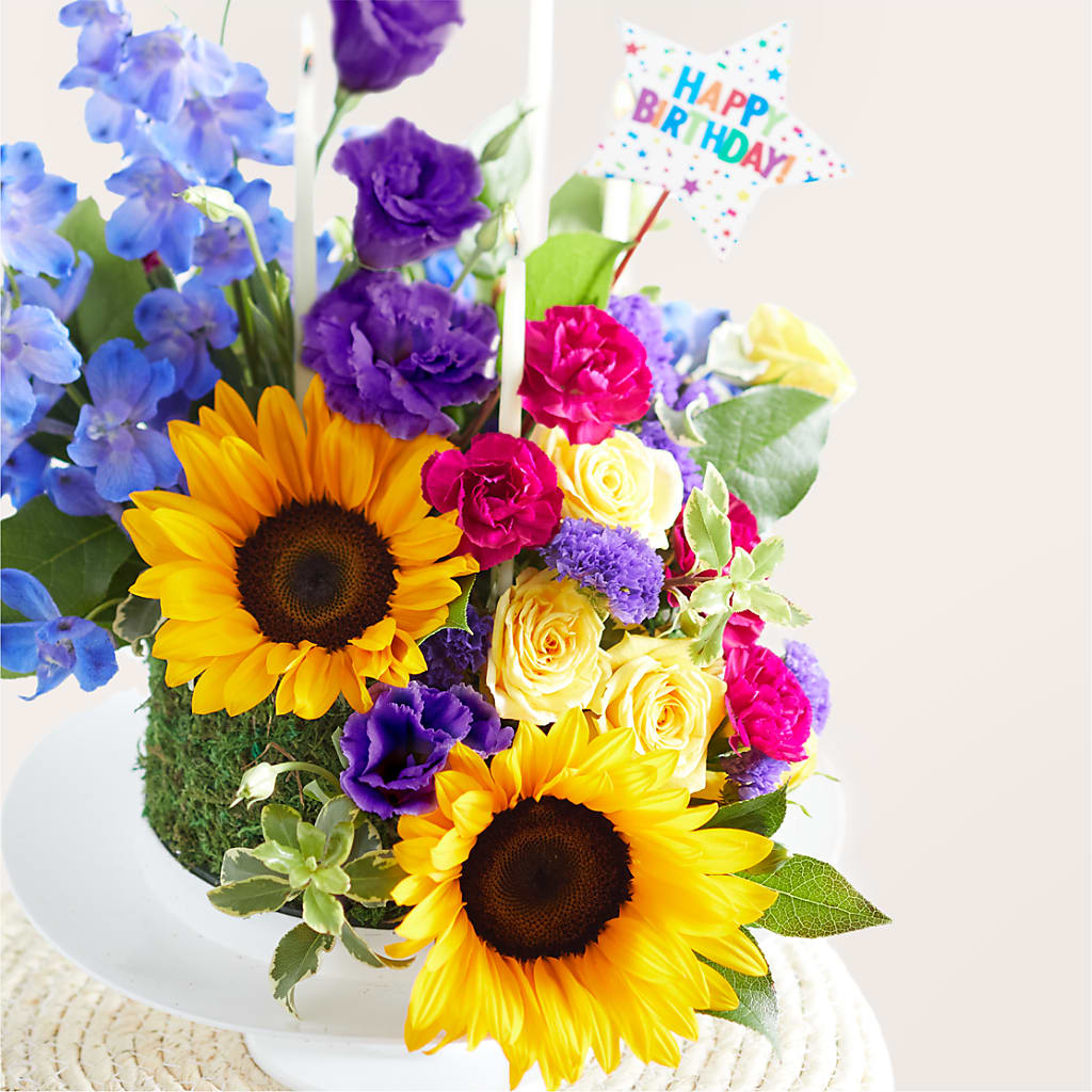 Star of the Day Floral Cake –  Mc Gardens, Las Vegas NV